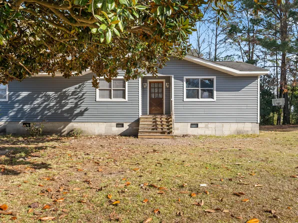 114 Lakewood Dr, Moncks Corner, SC 29461