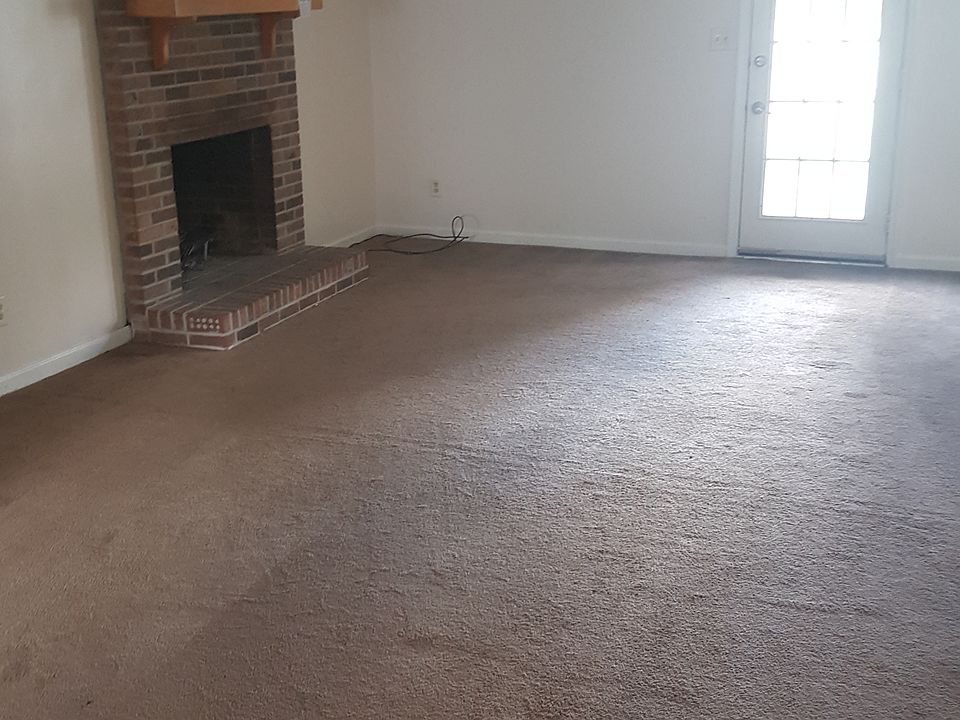 2nd image of 2000 Fletcher Rd NW