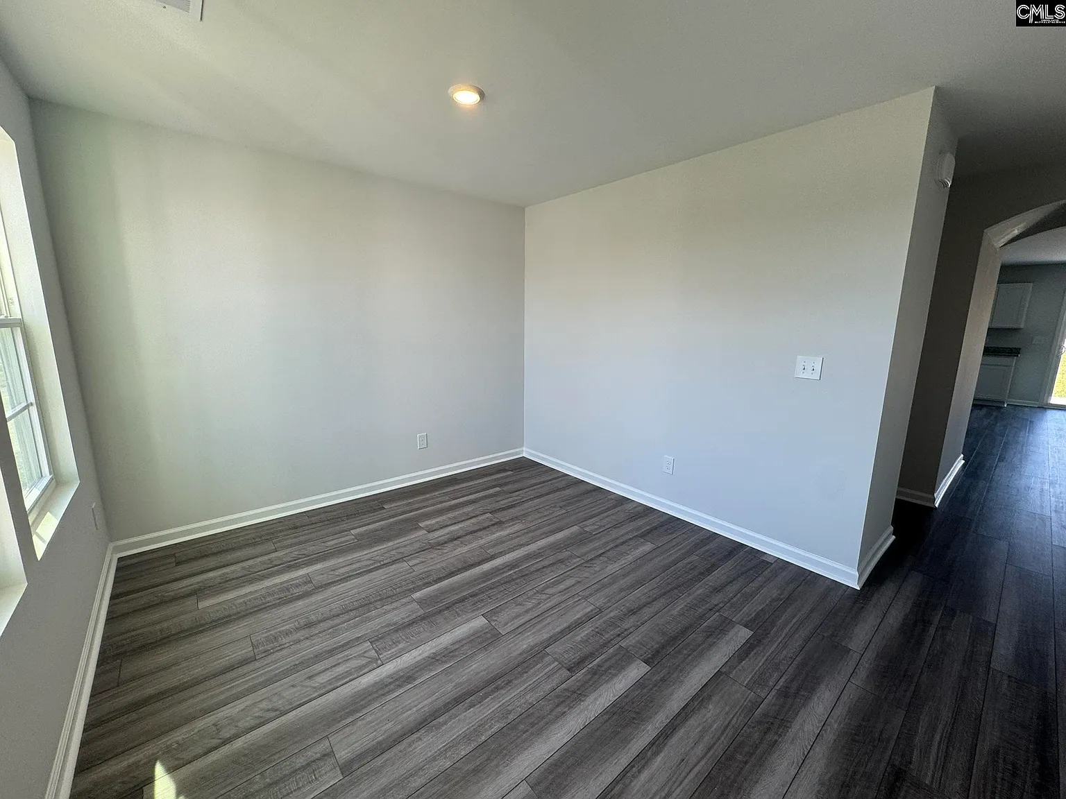 3 bed, 2166 sqft, $2,350 — Photo 2
