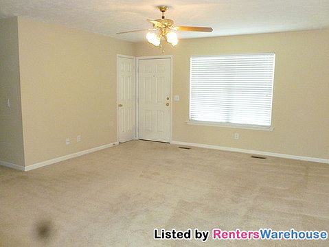 5th image of 400 Noel Ln