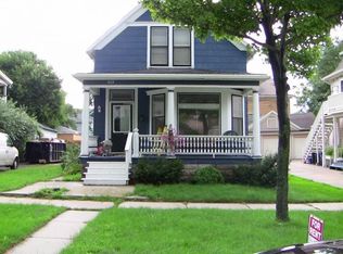 369 Stryker Ave, Saint Paul, MN 55107