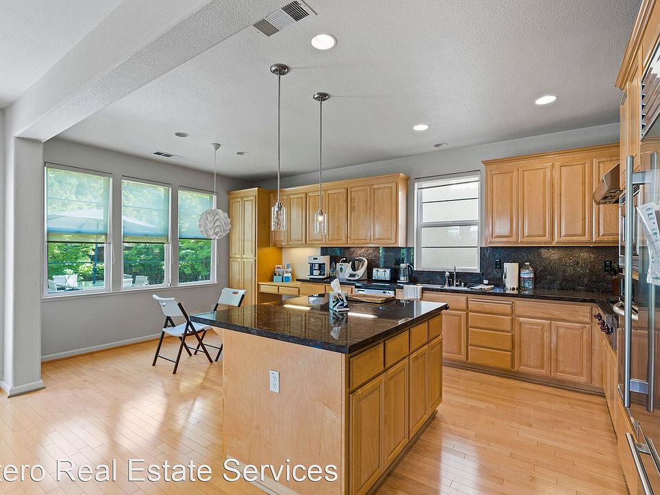 1st image of 1010 Brackett Way