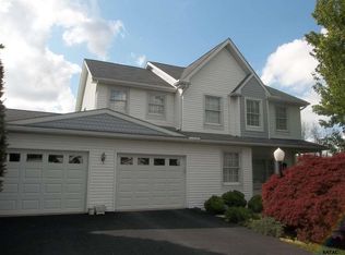 10 Kratz Rd, Shrewsbury, PA 17361