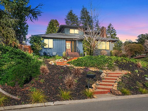 2nd image of 1140 Stanford Court
