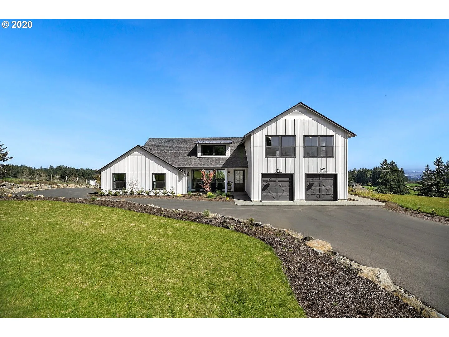 12255 NE Parrett Mountain Rd photo 1