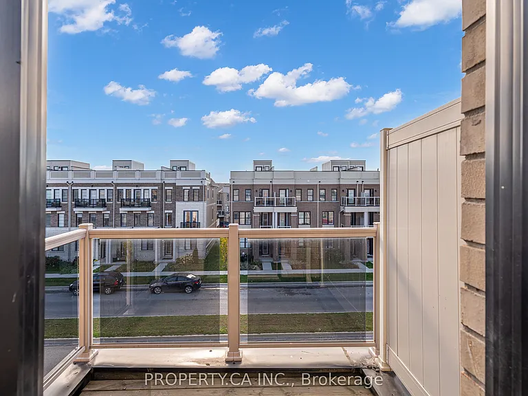 24 Clarington Blvd — Photo 23