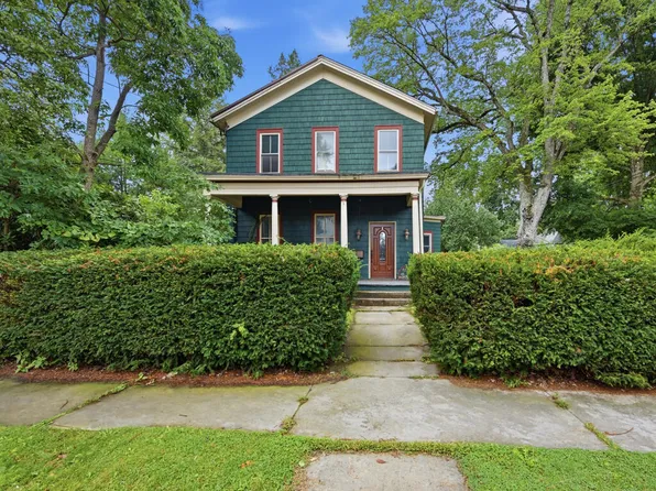 423 N Perry St, Titusville, PA 16354