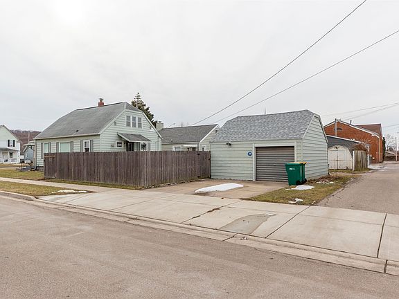 2nd image of 1902 Milburn Blvd