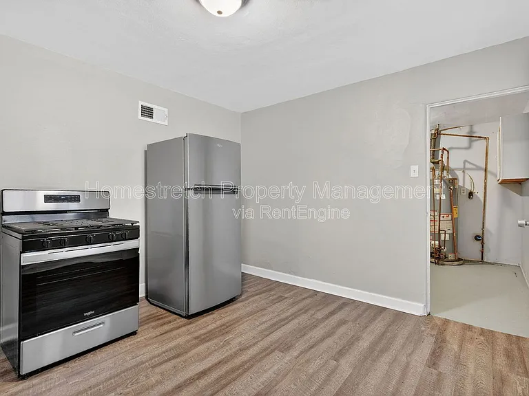 9868 Lorna Ln — Photo 6
