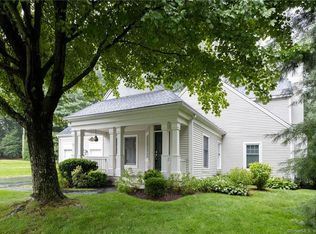17 Caveson Ct, Middlebury, CT 06762