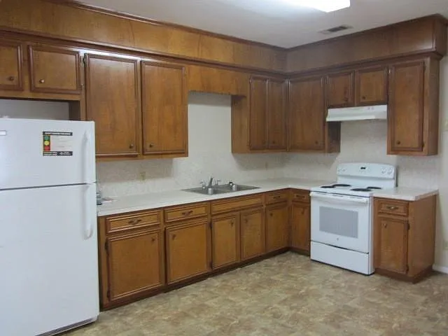 3002 Montgomery Rd — Photo 13