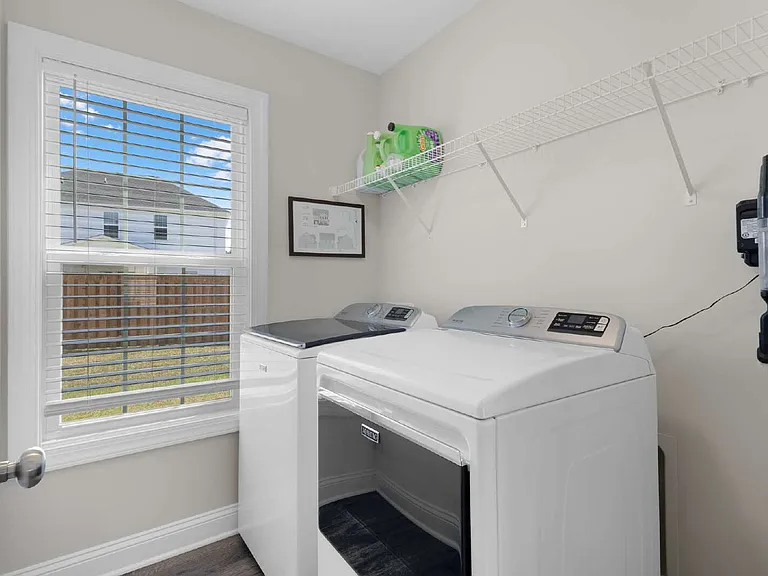 217 Lookout Ln — Photo 44
