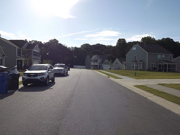 5th image of 1410 Regal View Dr