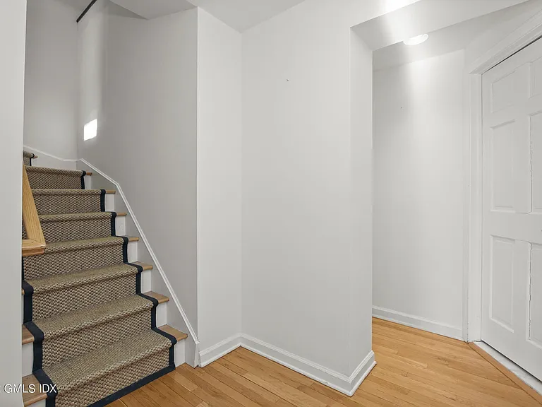 15 Lafayette Ct #1B — Photo 16