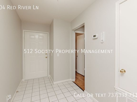 2nd image of 704 Red River Ln