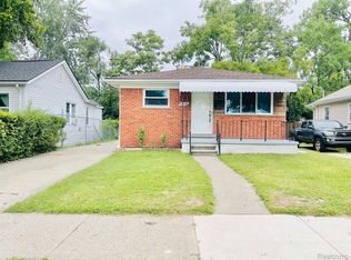 23116 Harding Ave, Hazel Park, MI 48030