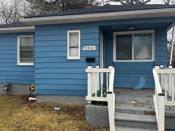 9244 Heyden St, Detroit, MI 48228