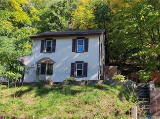 22 Spring St, Ansonia, CT 06401
