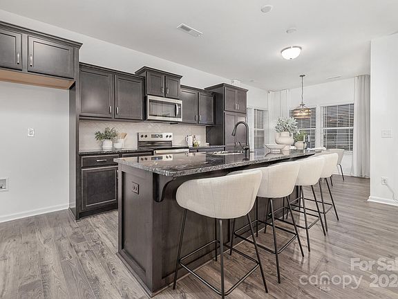 5th image of 267 Redondo Dr #53