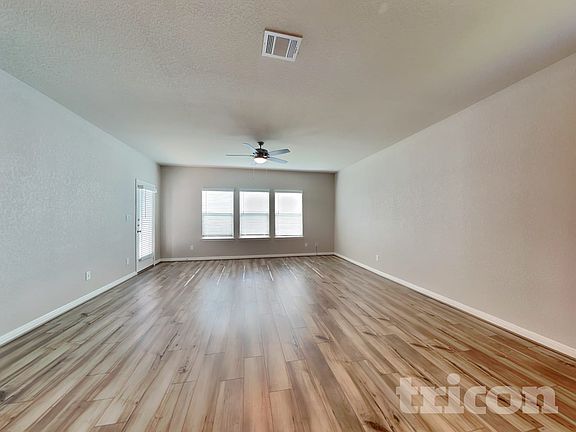 2nd image of 13630 Paxton Blvd