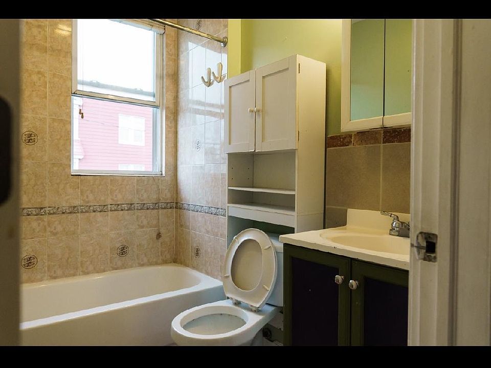 2nd image of 15 N 3rd St #1