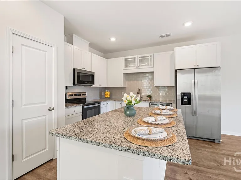 149 Benelli Dr — Photo 7