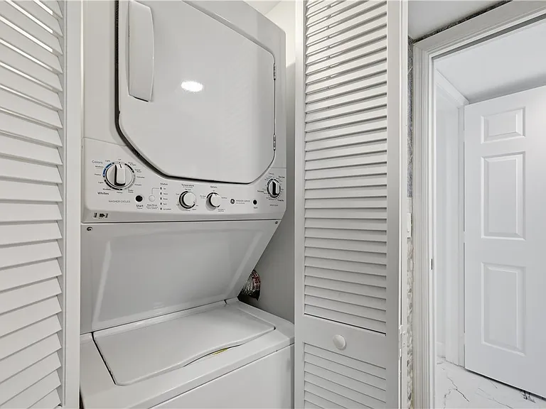 2636 Ocean Dr #506 — Photo 23