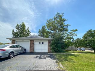 1760 Gilberto St, Glendale Heights, IL 60139