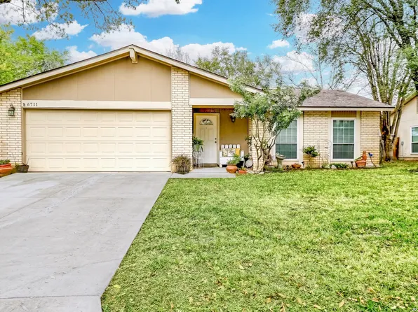 6711 Country Breeze, San Antonio, TX 78240
