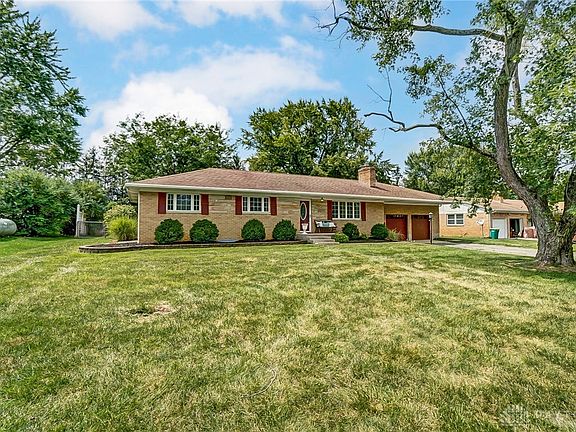 2nd image of 1183 Katherine Dr