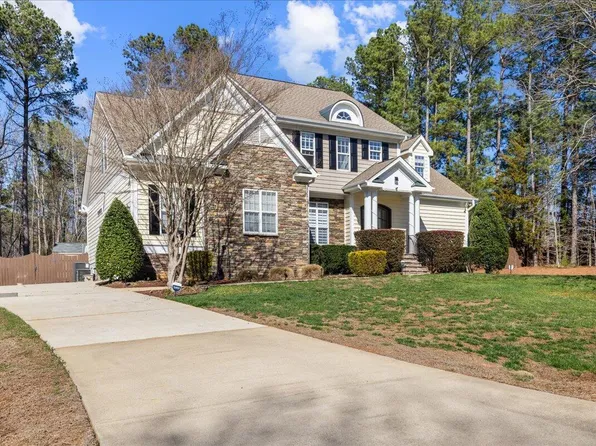 8704 Balbirnie Ct, Wake Forest, NC 27587