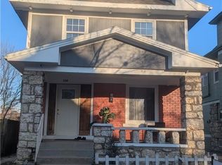 137 Lawn Ave, Kansas City, MO 64123