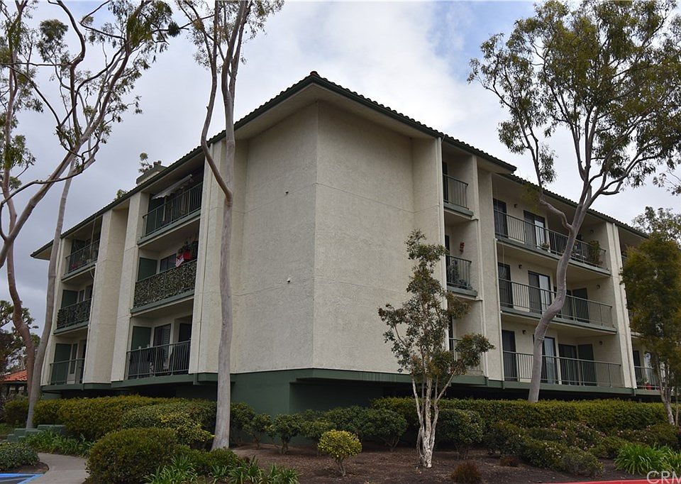 1st image of 2212 Apricot Dr #2212