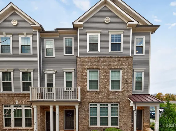 49 Robeson St, Somerville, NJ 08876