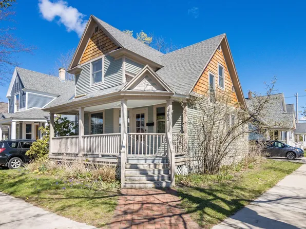 402 W 7th St, Traverse City, MI 49684