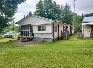 1451 Seath Ln, Evart, MI 49631
