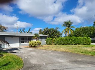 1661 NE 32nd St, Pompano Beach, FL 33064