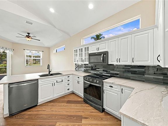 5th image of 8070 Tauren CT