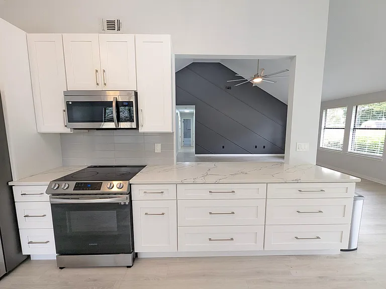 1837 Sunrise Dr — Photo 7