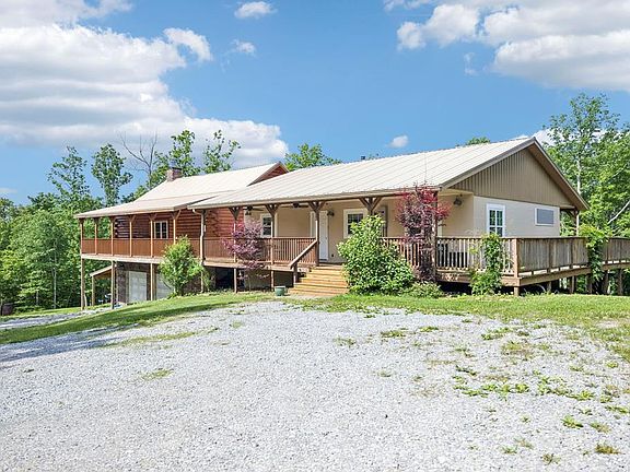 3rd image of 290 Vine Ridge Rd