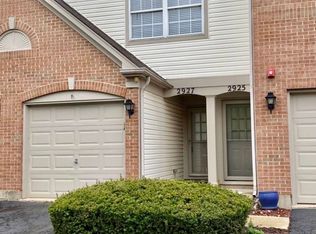 2927 Stonewater Dr #2927, Naperville, IL 60564