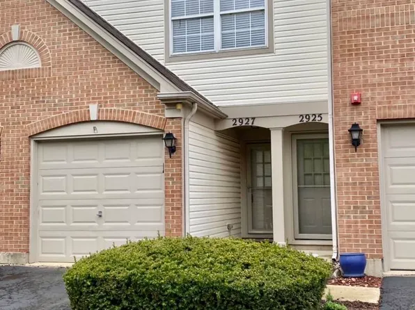 2927 Stonewater Dr #2927, Naperville, IL 60564