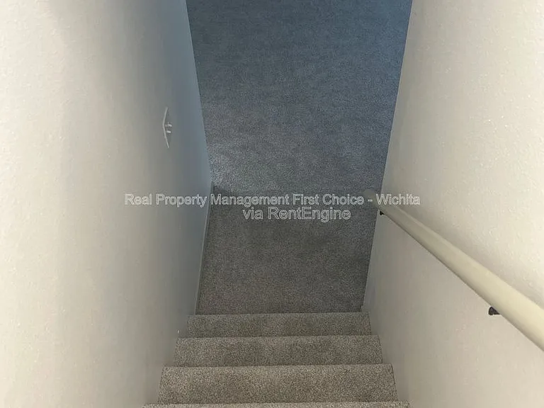 1823 S Shiloh St — Photo 27