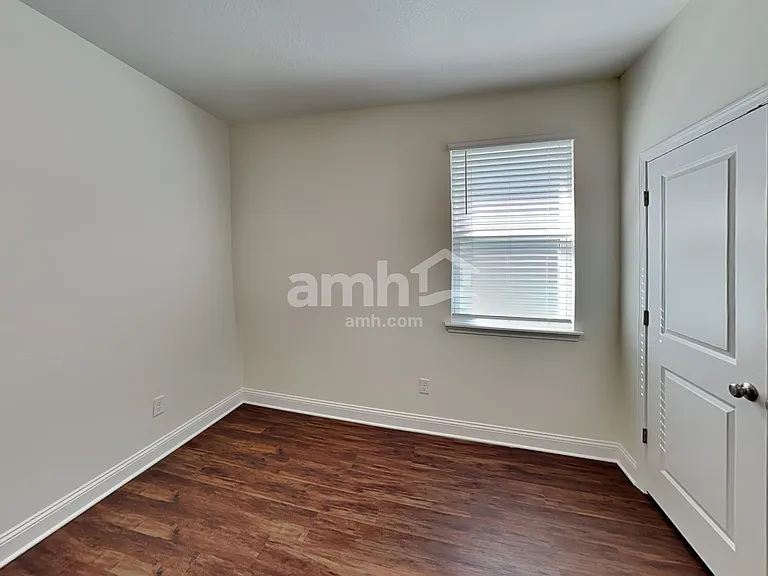 621 Onate Cir — Photo 15