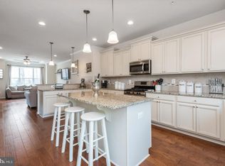 7722 Gaston Pl, Glen Burnie, MD 21060
