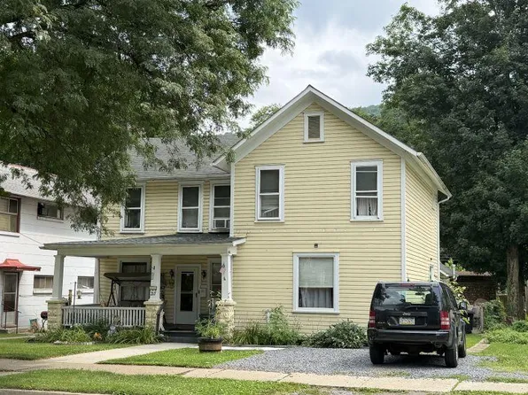 217 W 4th St, Emporium, PA 15834