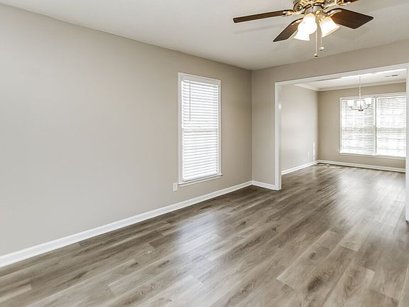 5th image of 5196 Olde Mill Dr