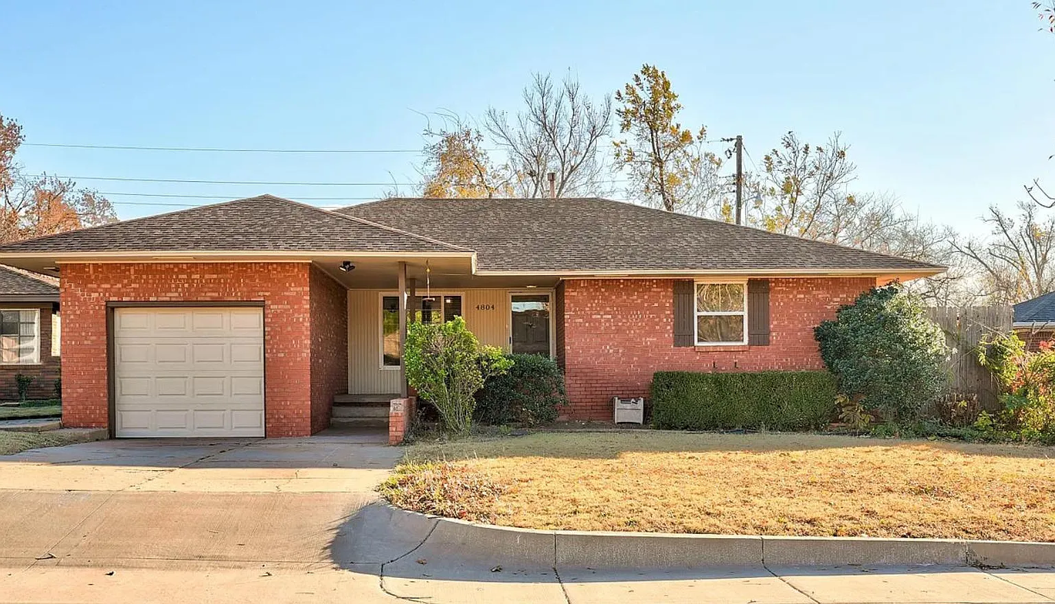 3 bed, 1241 sqft, $1,515 — Photo 1