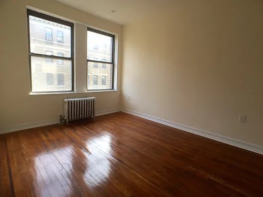 Rented by Bohemia Realty Group | media 12