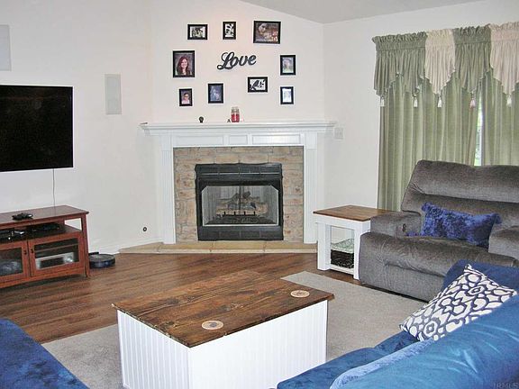 2nd image of 3718 Canyon Rock Ct